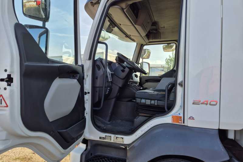 OmecoHub - Immagine VOLVO FL240